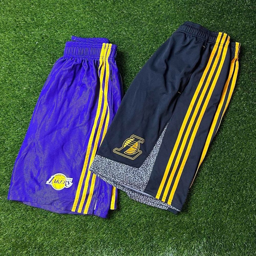 (Lot of 2) Adidas Los Angeles Lakers Shorts Men’s M
